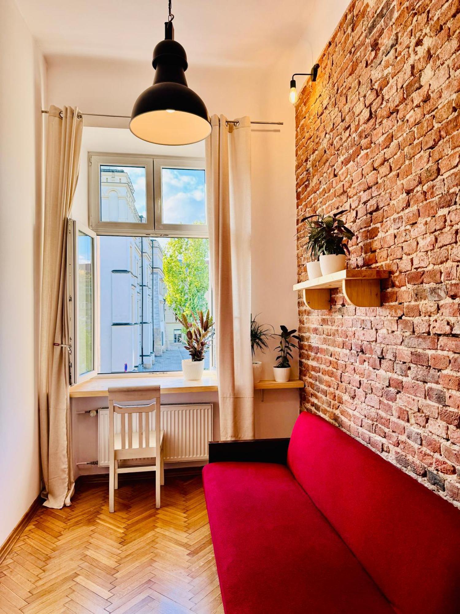 Bohemian In Center Of Kazimierz District Krakau